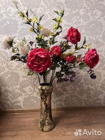 Ваза напольная с цветами