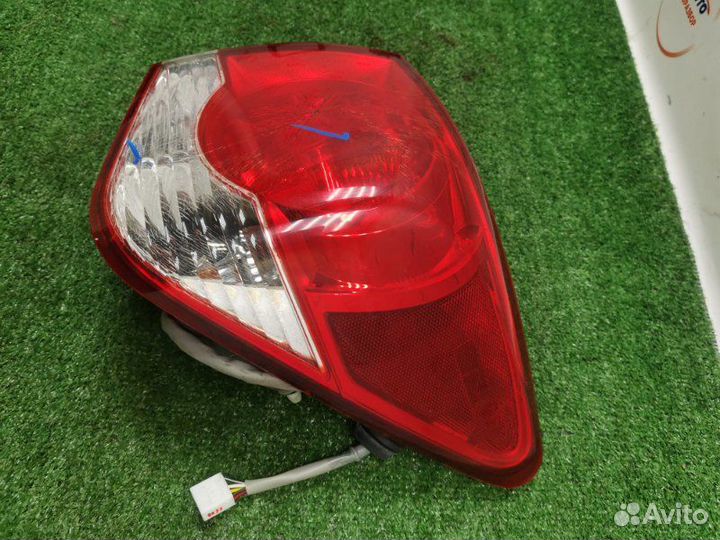 Стоп-сигнал задний правый Chevrolet Cruz седан 1.6