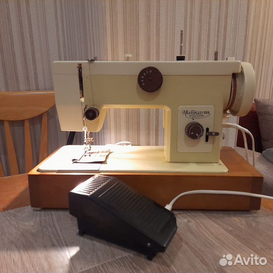 Швейная машинка