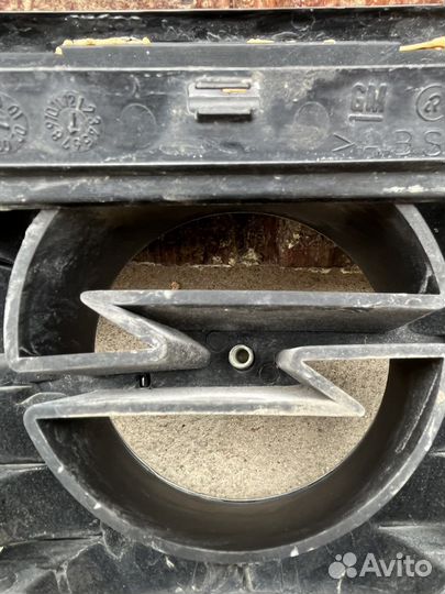 Решётка радиатора Опель Омега Б Рестайлинг