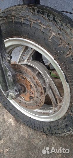 Передняя вилка с колесами от китайского скутера