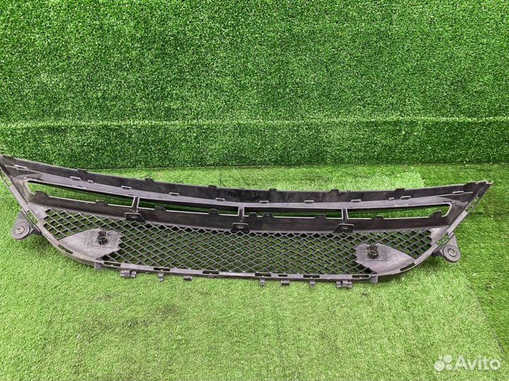 Решетка переднего бампера Mercedes W213 5753