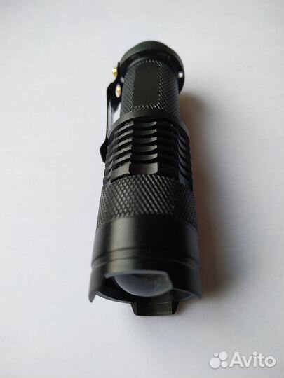 Фонарик ультрафиолетовый