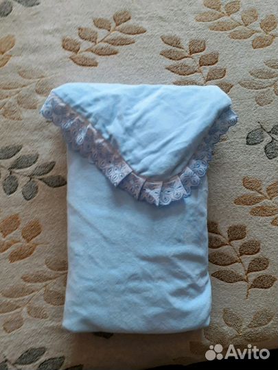 Продам конверт на выписку