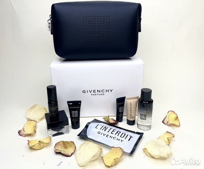 Подарочные наборы Givenchy