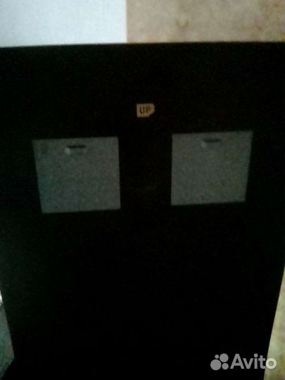 Зеркало настенное