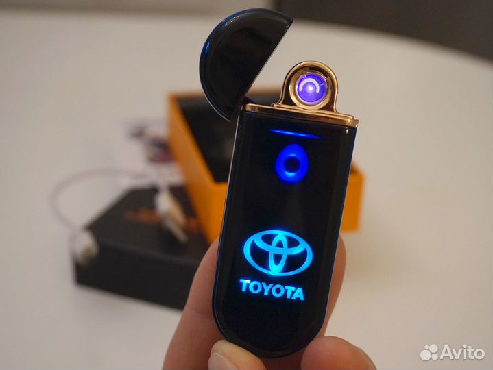 Зажигалка USB toyota