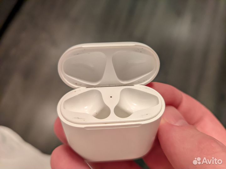 Кейс для AirPods 2 + наушники, оригинал