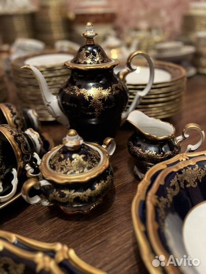 Чайно столовый сервиз на 12 персон. Германия