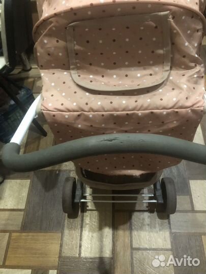 Коляска прогулочная