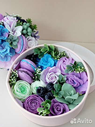 Набор из цветов из мыла ручной работы