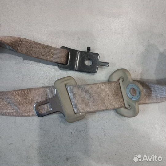 Ремень безопасности задний левый Jeep Grand