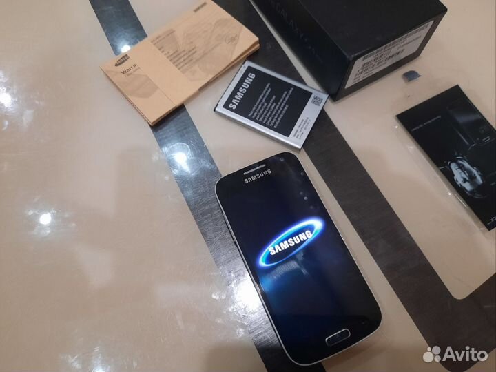 Samsung Galaxy S4 mini GT-I9190, 8 ГБ