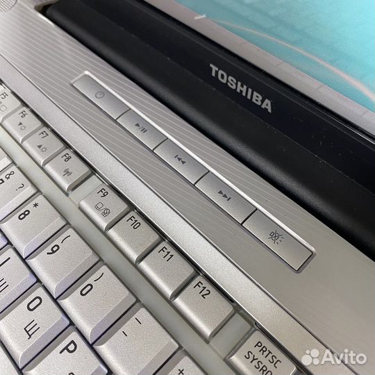 Ноутбук Toshiba satellite L500-14X