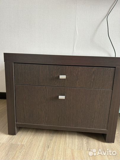 Тумба под телевизор