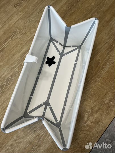 Детская ванна Stokke с горкой