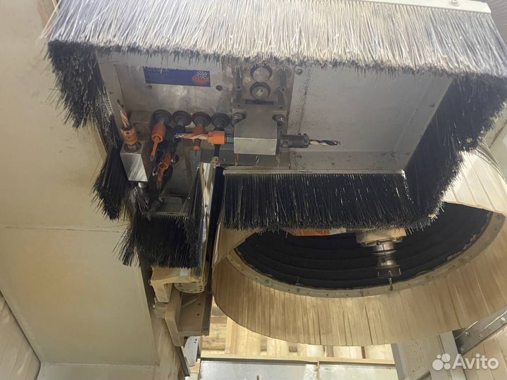 5 осевой обрабатывающий центр holz-HER