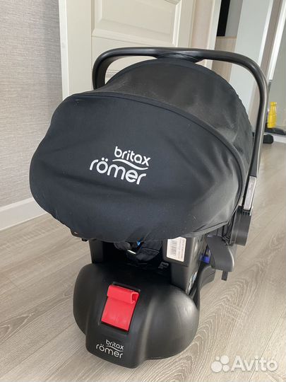 Britax romer baby safe плюс база isofix