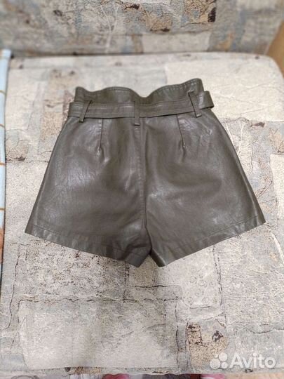 Кожаные шорты