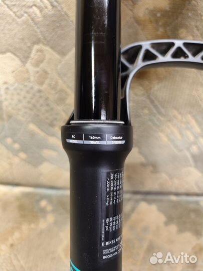 Вилка rock shox lyrik rc 27.5