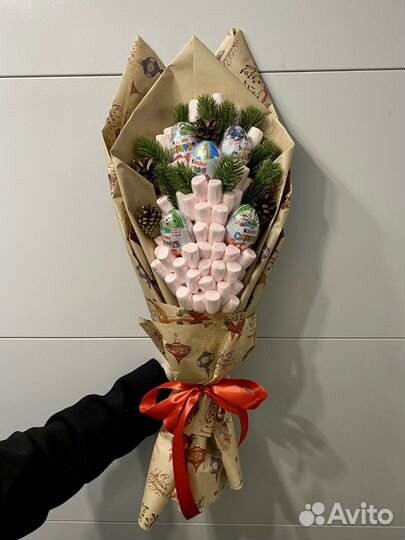 Букет из киндеров