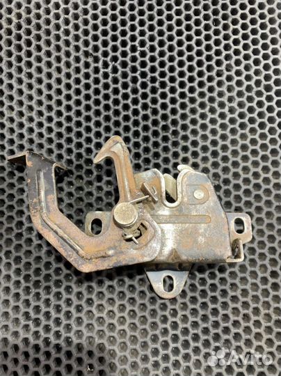 Замок капота Чери Фора A21 Chery Fora