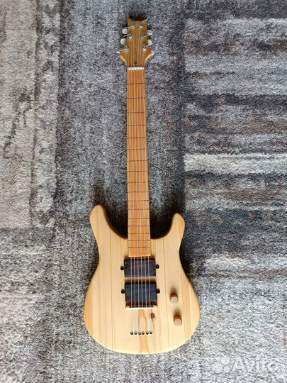 Декоративная гитара