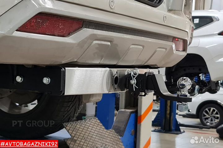 Фаркоп под квадрат на Mitsubishi Pajero Sport 3