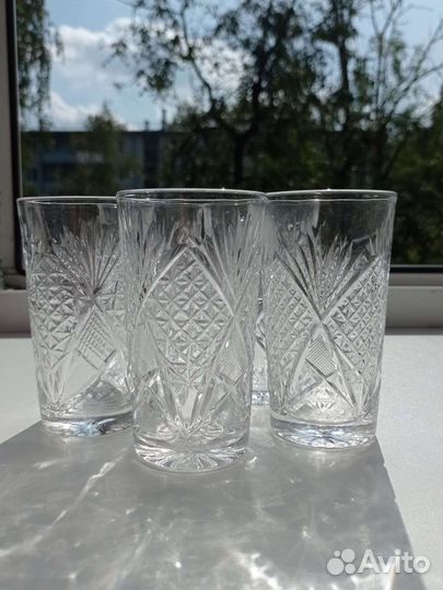 Хрустальные стаканы и рюмки 5шт