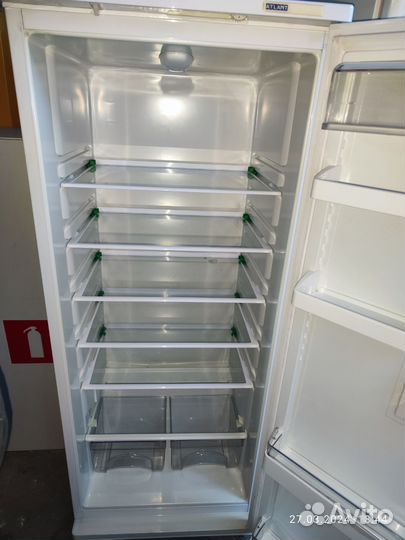 Холодильник atlant