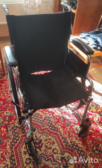 Инвалидная коляска