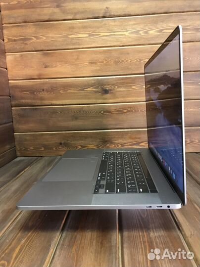 Apple macbook pro 16 2019 i7\16\512