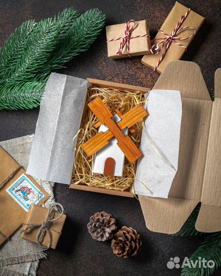 Ёлочная игрушка из дерева 