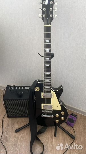 Электро гитара с комбиком 15.000