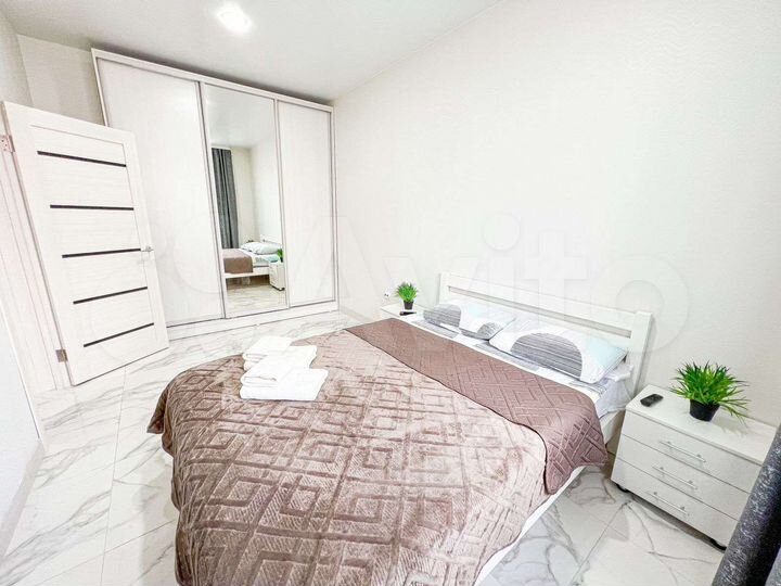 1-к. квартира, 42 м², 1/2 эт.