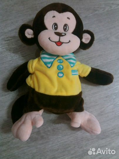 Продам рюкзачки детские