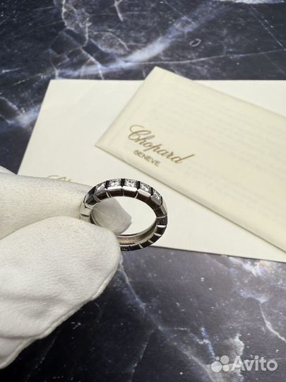 Кольцо Chopard Ice Cube Diamonds