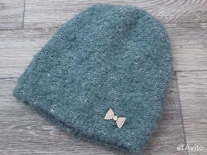 Женские теплые шапки