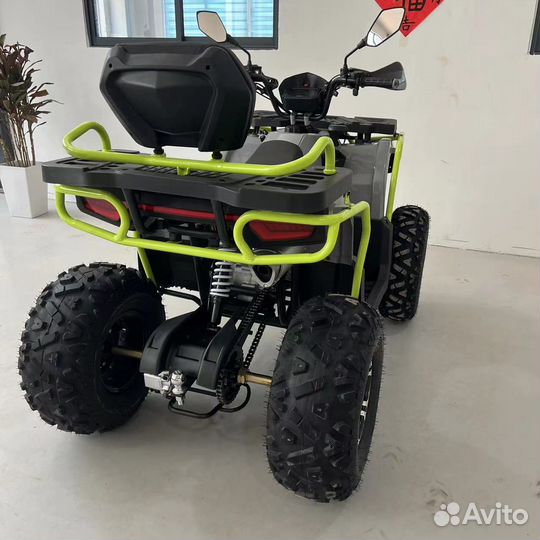 Квадроцикл 300 кубов