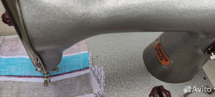 Швейная машинка подольск 2м 34