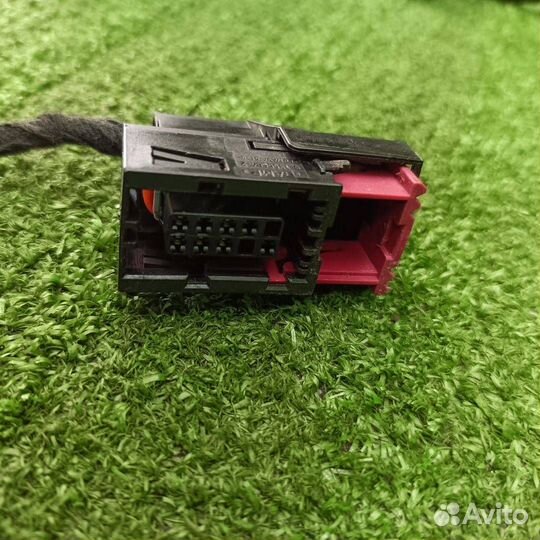 Проводка двери передней правой Opel Astra J GTC