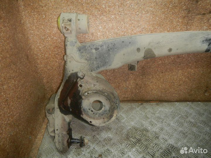 Балка задняя/подрамник Toyota Alphard