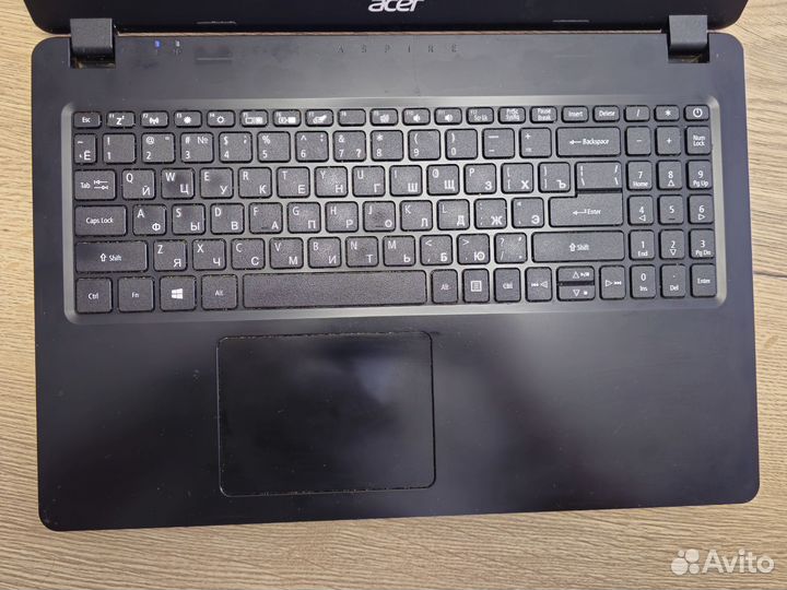 Ноутбук Acer i3-10Gen/15.6/UHD/SSD