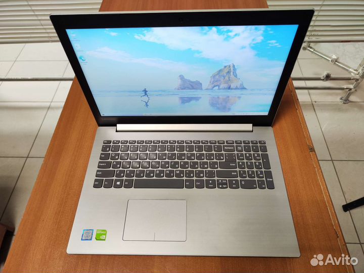 Ноутбук игровой Lenovo / в идеале