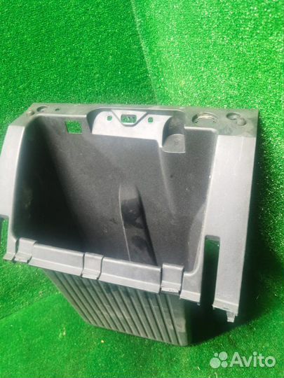 Бардачок Ford Focus 2 купе 1.8 дизель 2006