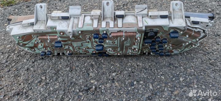 Щиток приборов