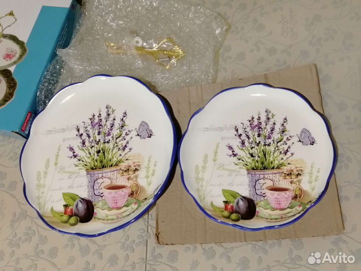 Блюдо двухъярусное новое