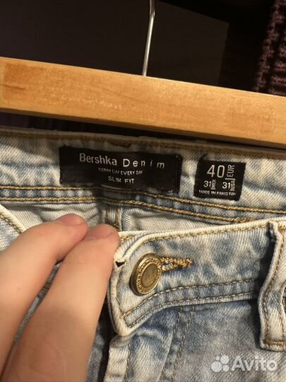 Джинсы bershka