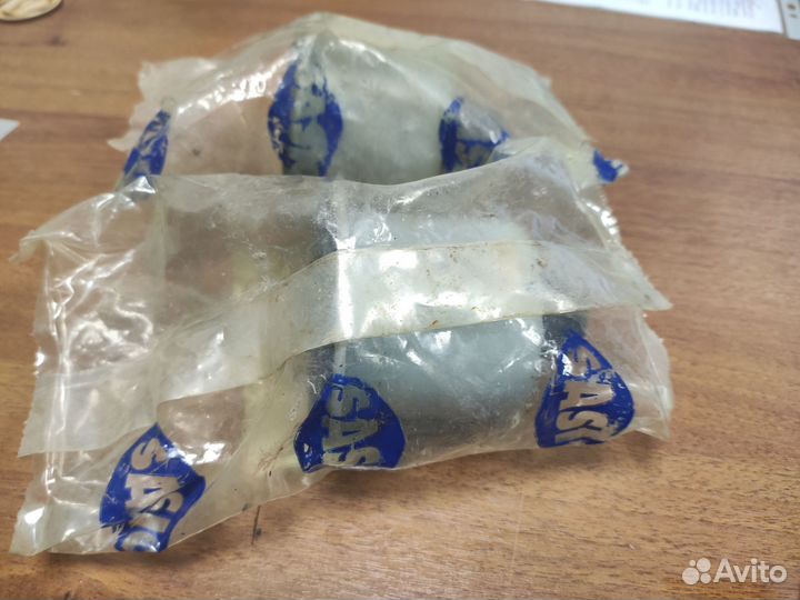 Сайлентблок задней балки на Renault fluence