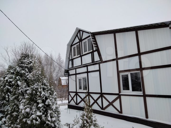 Дом 96 м² на участке 18,1 сот.